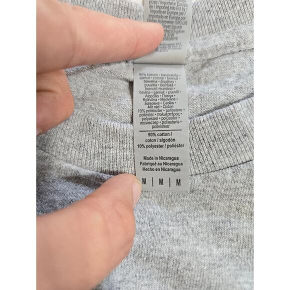 Gildan medium women's gray heavy cotton "Soccer Mom" tee - Picture 5 of 7